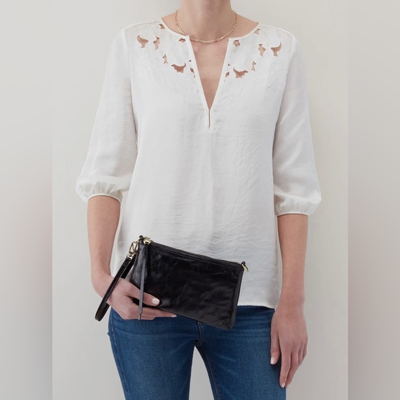 HOBO Darcy Convertible Crossbody in Polished black - Picture 2 of 7